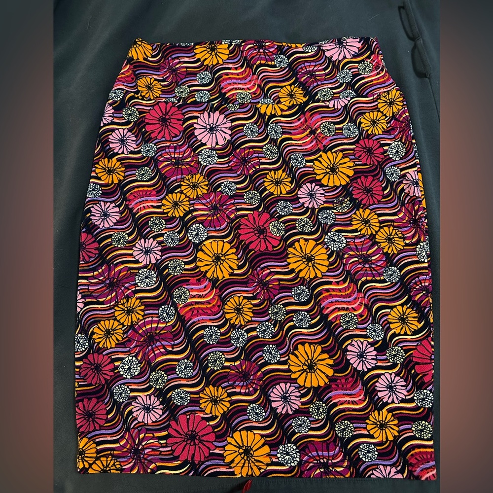 Bright pencil skirt